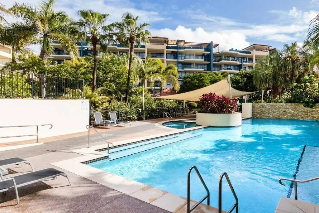 Panoramic Ocean View 2 Bed 2 Bath Apartment Alexandra Headland 0*,